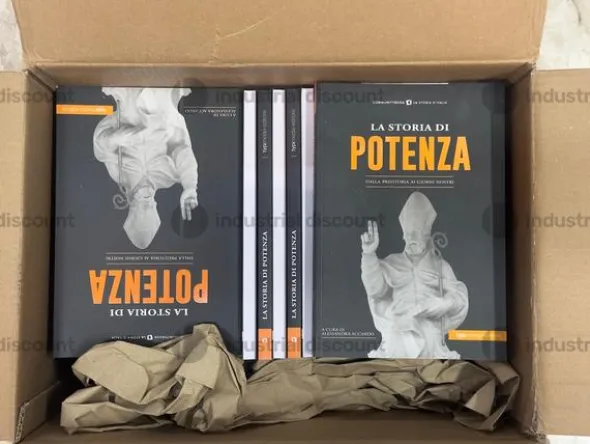 1#9858 Libri di vario genere