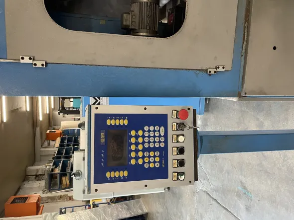 Linea automatica di taglio profili in alluminio