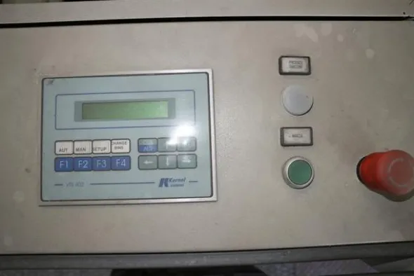 4#2047 Linea di calibratura e confezionamento frutta Unitec