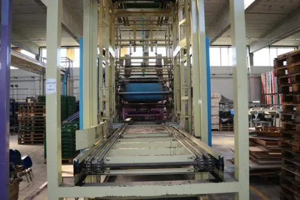 4#2047 Linea di calibratura e confezionamento frutta Unitec