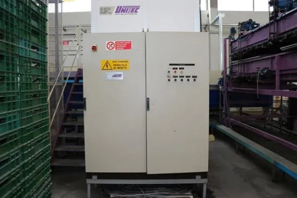 4#2047 Linea di calibratura e confezionamento frutta Unitec