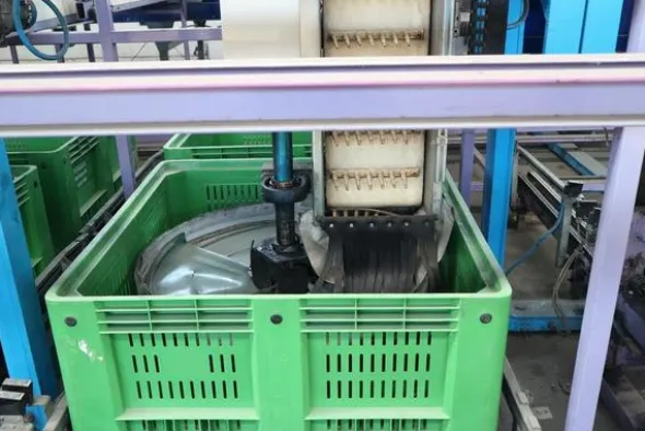 4#2047 Linea di calibratura e confezionamento frutta Unitec