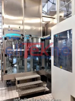 Linea di imbottigliamento PET – 23.000 bph