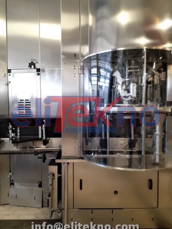 Linea di imbottigliamento PET isobarica – 26.000 bph