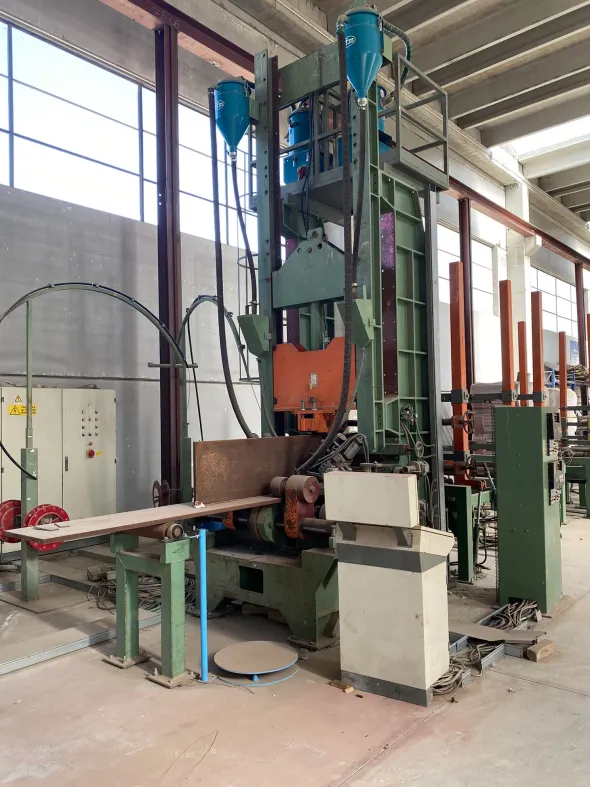 Linea di saldatura travi composite CORIMPEX