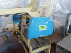 3#69013 Linea di selezione e confezionamento sacchetti/cestini mele
