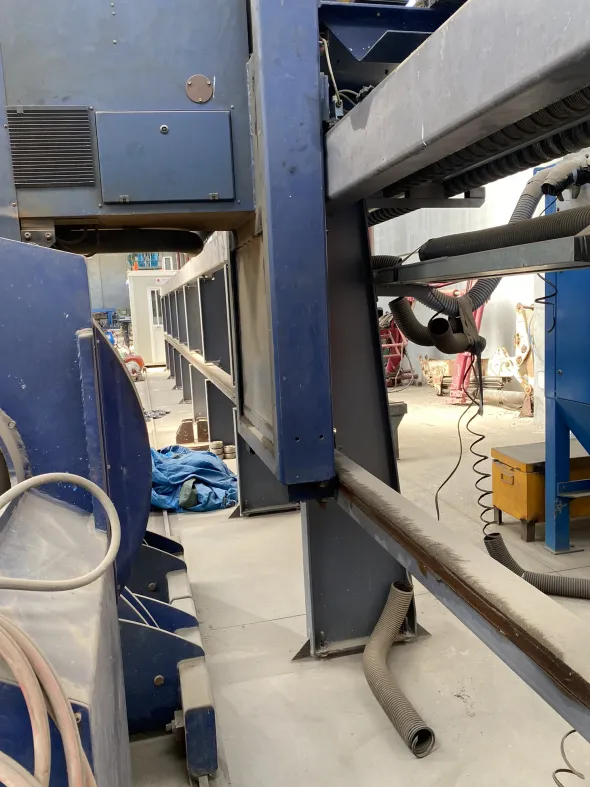 Linea di taglio e sagomatura tubi HGG modello SPC 1200