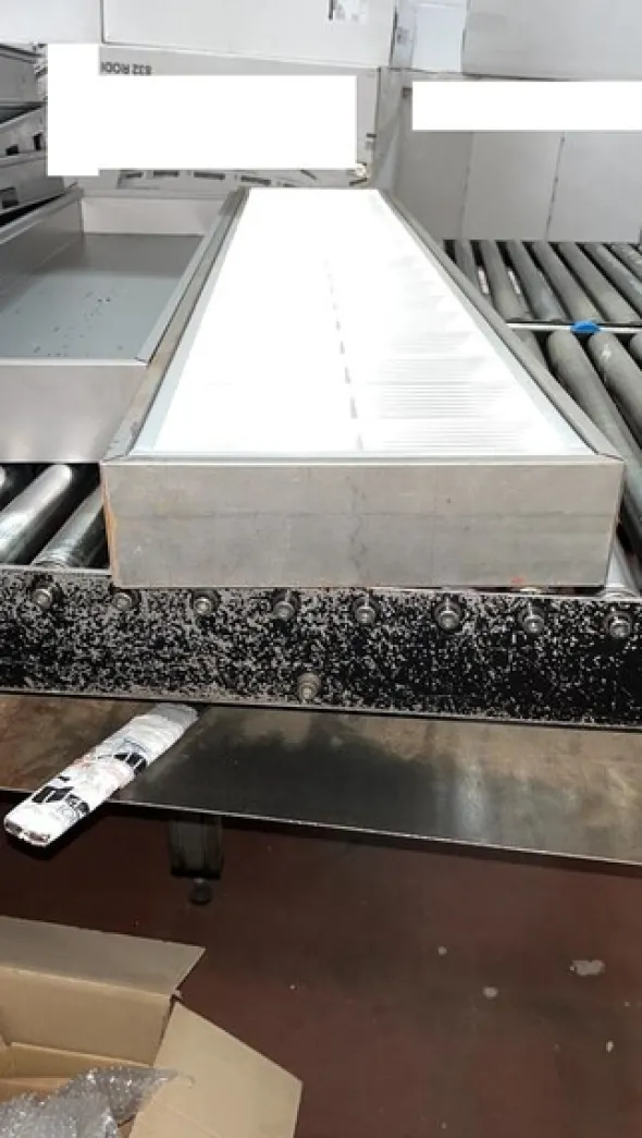1#7388 Linea produzione plafoniere Cimsa