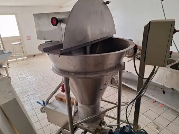 14#8533 Linea produzione ricotta zuccherata e surgelata