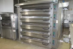 LINEE DI PRODUCIONE E ATTREZZATURE DA PANIFICIO