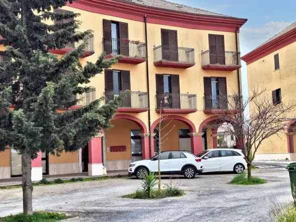 #23345 Locale commerciale al piano terra