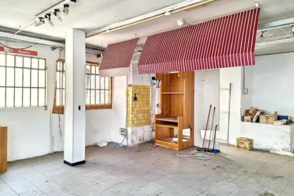 #2536045 Locale commerciale con annesso magazzino