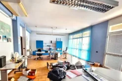 #2536872 Locale commerciale con posto auto scoperto