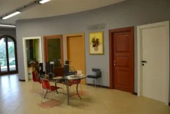 #2639972 Locale commerciale di due piani