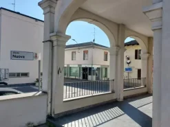 #25932 Locale commerciale ex banca