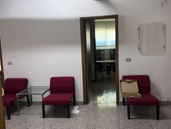 #2638125 Locale commerciale ex istituto di credito