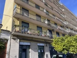 #2638061 Locale commerciale ex istituto di credito