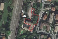 #23550 Locale commerciale ex ristorante con parcheggio e area esterna