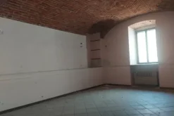 #2536282 Locale commerciale ex ristorante con area esterna privata