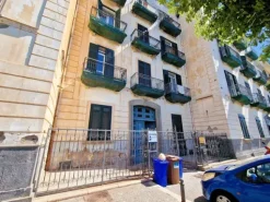 #20830 Locale commerciale fronte mare (sub 114)