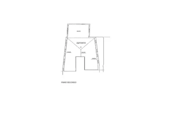 #24661 Locale commerciale in centro storico a Reddito