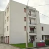 #24650 Locale commerciale in edificio polifunzionale