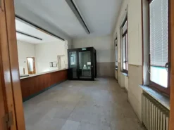 #2528007 Locale commerciale in Vendita _ ZEME
