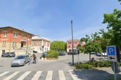 #2529006 Locale commerciale in Vendita_ MEDOLLA