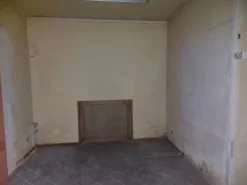 #2528006 Locale commerciale in Vendita _ SOSTEGNO