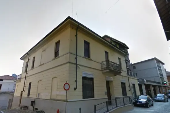 #2529004 Locale commerciale in Vendita_GOZZANO