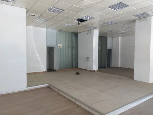 #2535014 Locale commerciale in Vendita _ CATANIA