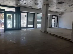#2535014 Locale commerciale in Vendita _ CATANIA