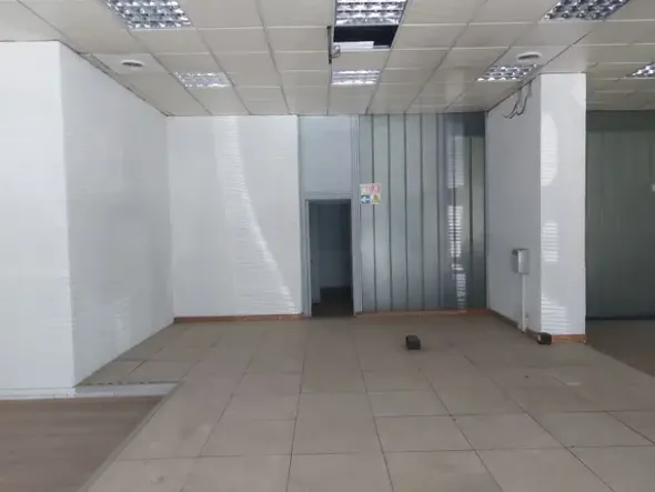 #2535014 Locale commerciale in Vendita _ CATANIA