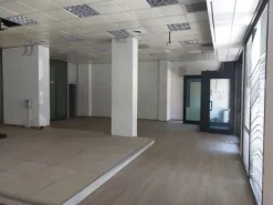 #2535014 Locale commerciale in Vendita _ CATANIA