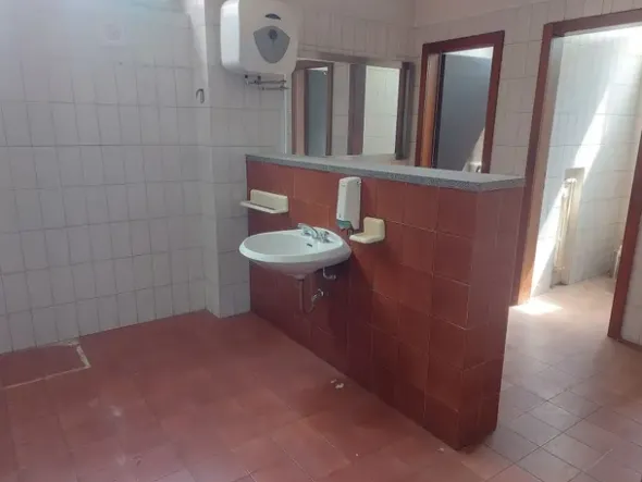 #2528000 Locale commerciale in Vendita _ CASTELLETTO SOPRA TICINO