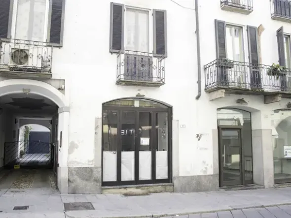 #2638934 Locale commerciale su strada Nuova a Pavia