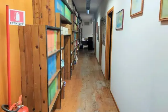 #19112 Locale direzionale con parcheggio esclusivo