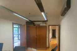 #19112 Locale direzionale con parcheggio esclusivo