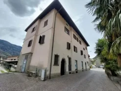 #25935 Locale ex istituto di credito in palazzo storico