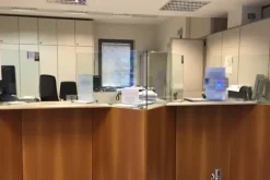 #19658 Locali adibiti ad istituto di credito