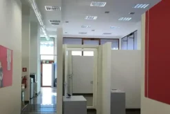 #19680 Locali adibiti ad istituto di credito al Piano Terra + Uffici liberi (circa 700 mq.) al Piano Primo – possibile anche vendita disgiunta