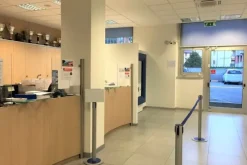 #19663 Locali adibiti ad istituto di credito