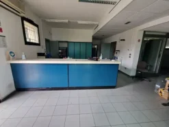 #2532013 Locali ex istituto bancario con corte esclusiva