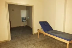 #23503 Locali per centro estetico e medico con corte