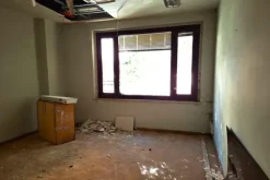 #23503 Locali per centro estetico e medico con corte