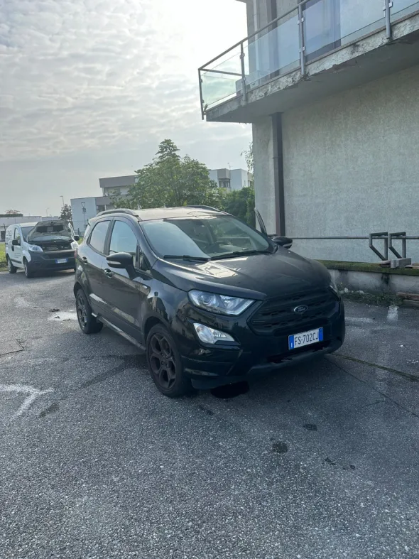 LOTTO 3 - Autovettura Ford Ecosport targa FS702CJ