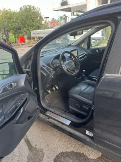 LOTTO 3 - Autovettura Ford Ecosport targa FS702CJ