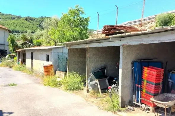 #24281 Lotto di terreno (porzione 2) in ex polveriera
