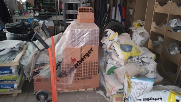 LOTTO 6 - Minuteria e attrezzature varie