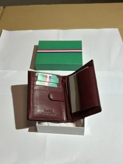 LOTTO 1 PORTAFOGLI E CINTURE